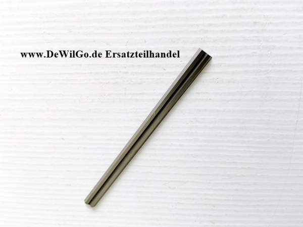 1004526-94 Ein Hobelmesser für KW750 Black & Decker Hobelmaschine